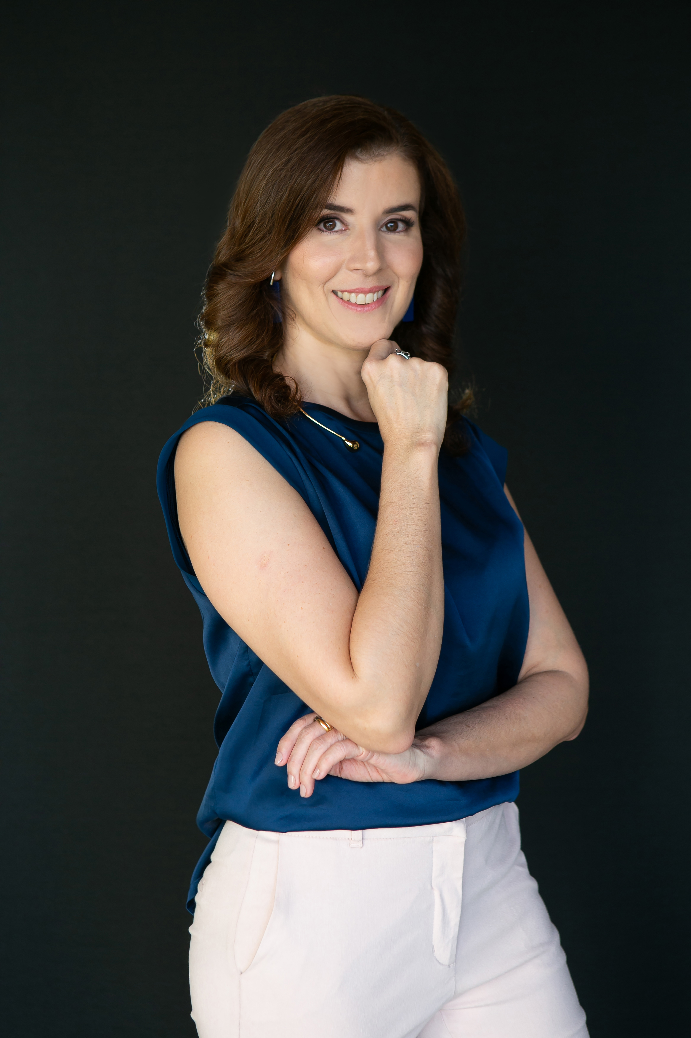 Paula Galante trabalhando em projeto